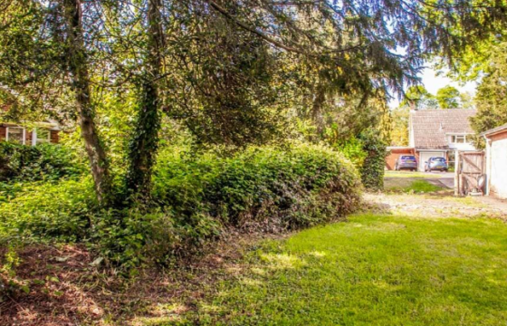 Building Plot in Goring on Thames photo